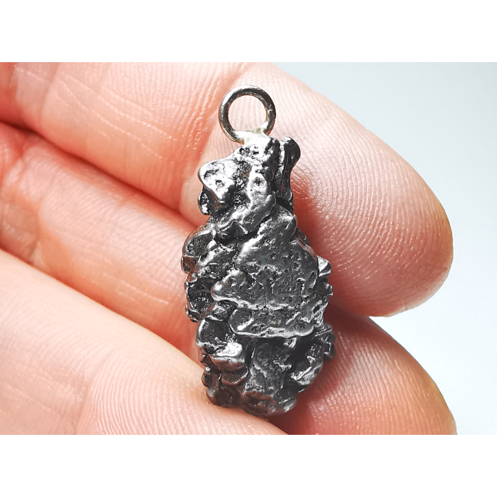 Pendentif : météorite (Sidérite) Campo del Cielo, Argentine
