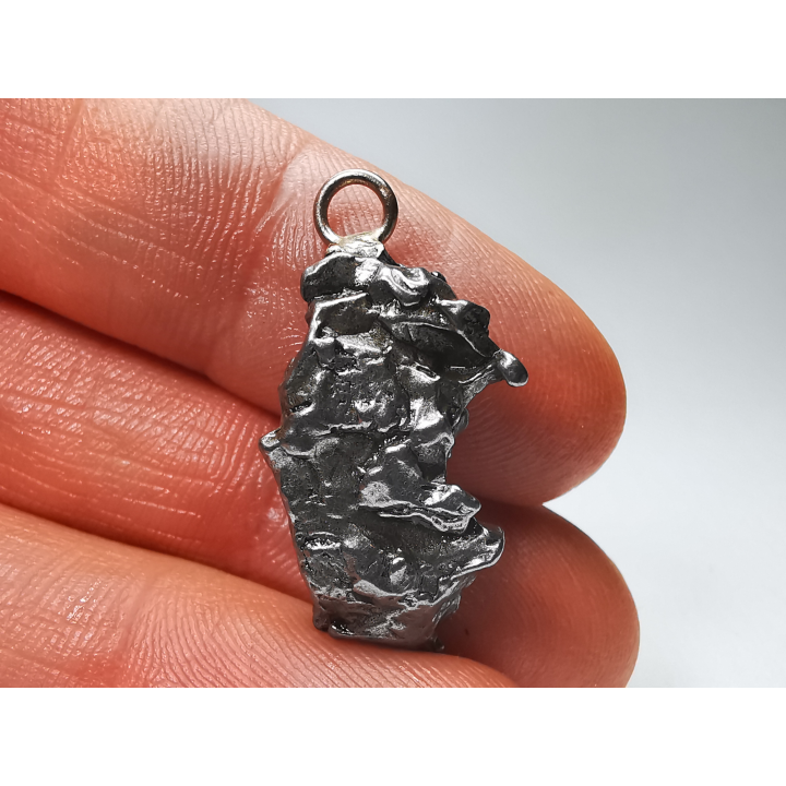 Pendentif : météorite (Sidérite) Campo del Cielo, Argentine