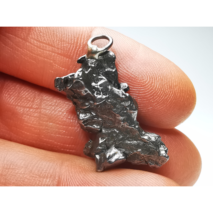 Pendentif : météorite (Sidérite) Campo del Cielo, Argentine