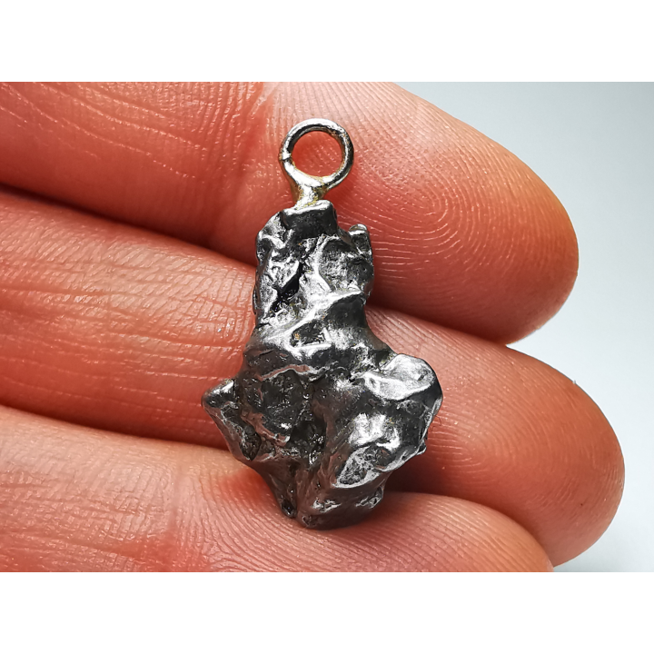 Pendentif : météorite (Sidérite) Campo del Cielo, Argentine