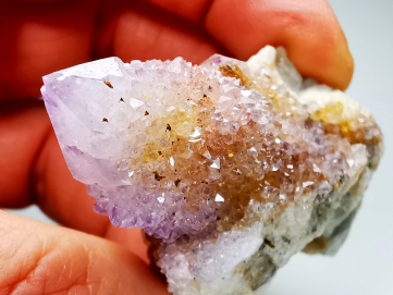 Quartz amethyst "Cactus" from Mbombela – South Africa