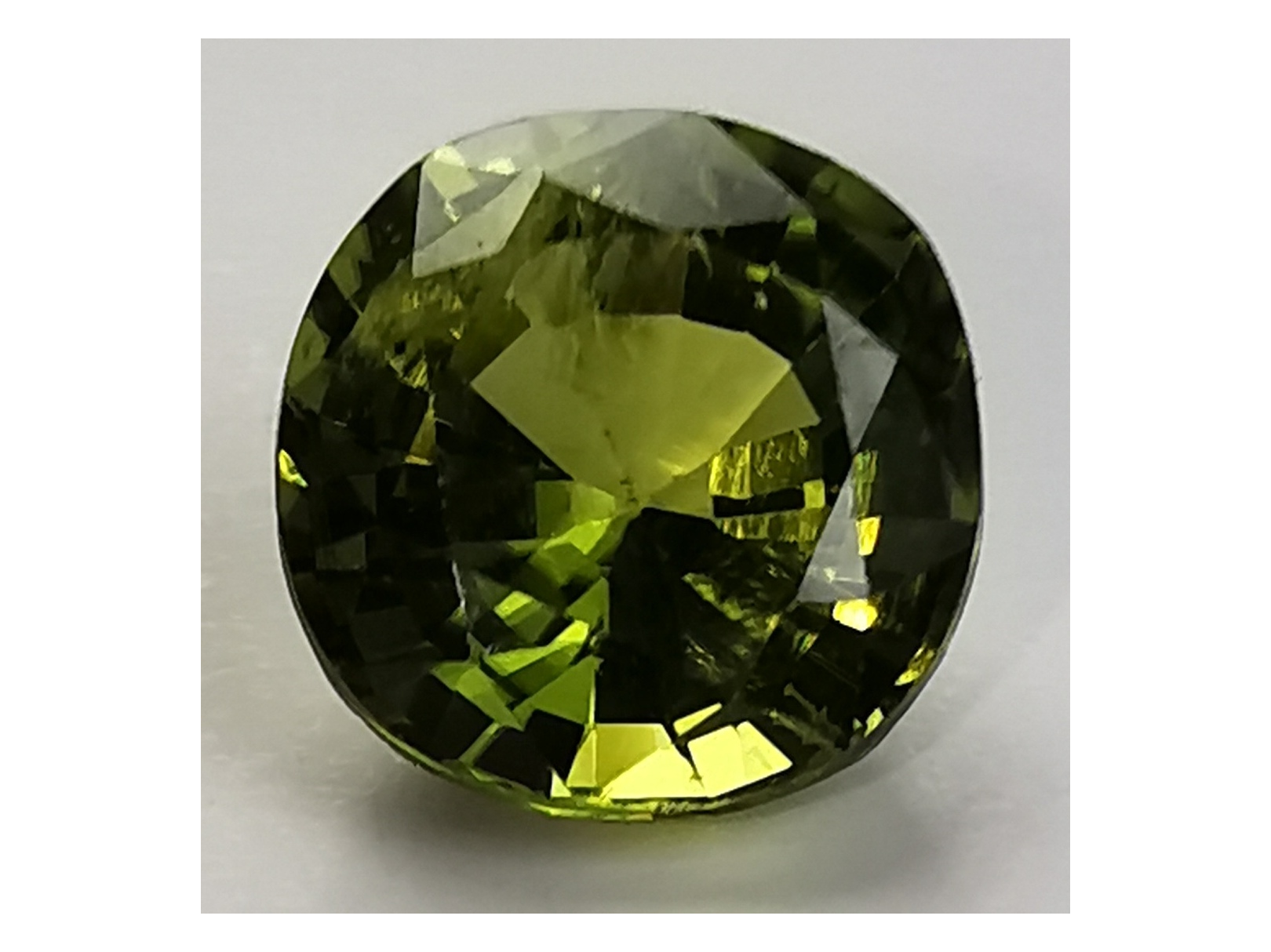 Forsterite variety peridot