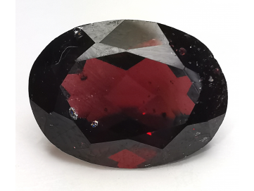 Garnet variety rhodolite