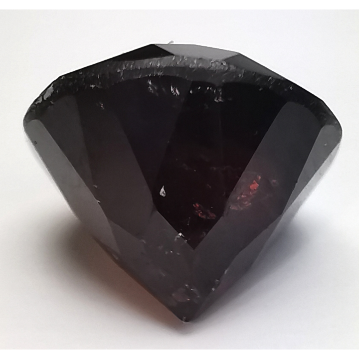 Garnet variety rhodolite
