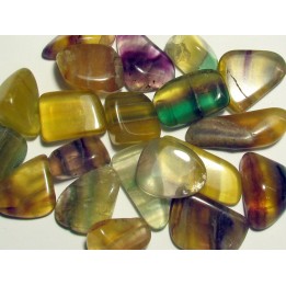 pierre roulée : fluorite arc-en-ciel