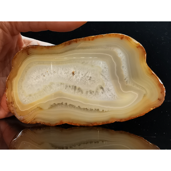 Belle tranche d'AGATE NATURELLE  du BRESIL